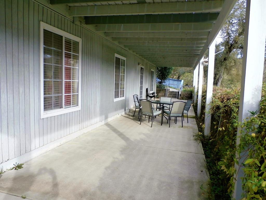 Charming Downstairs Unit Apartment Oakhurst Luaran gambar