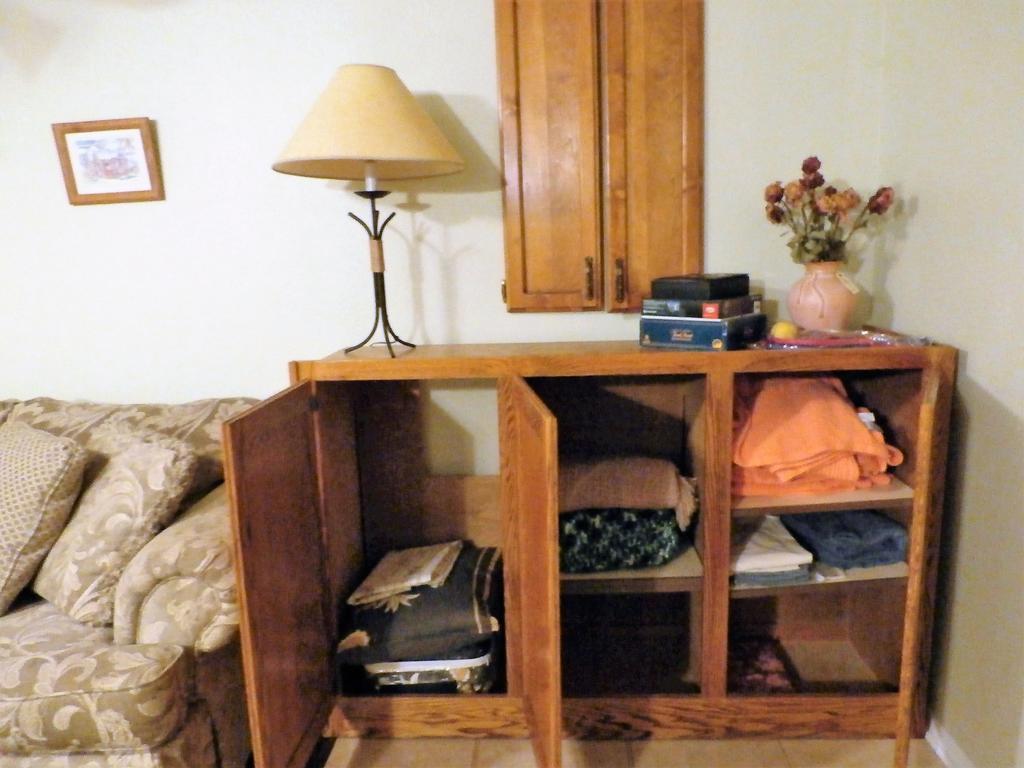 Charming Downstairs Unit Apartment Oakhurst Luaran gambar